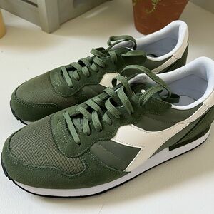 Men's Green and White Sneakers